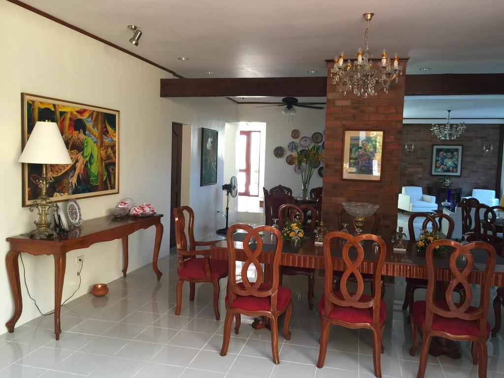 Bed and Breakfast Casa Roces Legazpi Exteriér fotografie