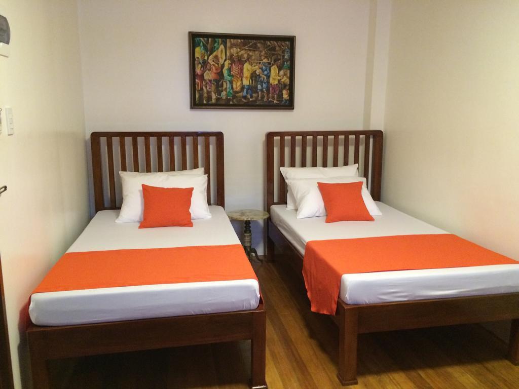 Bed and Breakfast Casa Roces Legazpi Pokoj fotografie