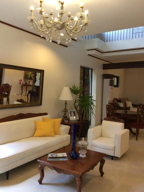 Bed and Breakfast Casa Roces Legazpi Exteriér fotografie